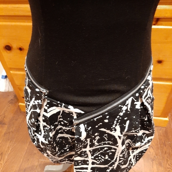 Adorable 80s style zipper dress - Picture 7 of 7